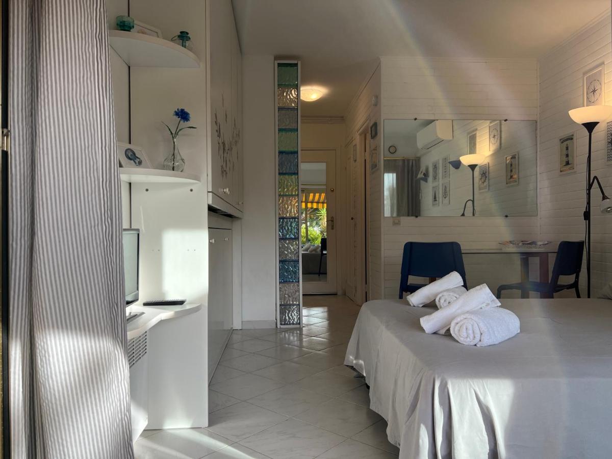 Blue Terrace Apartment - Marina Baie Des Anges Villeneuve-Loubet Extérieur photo